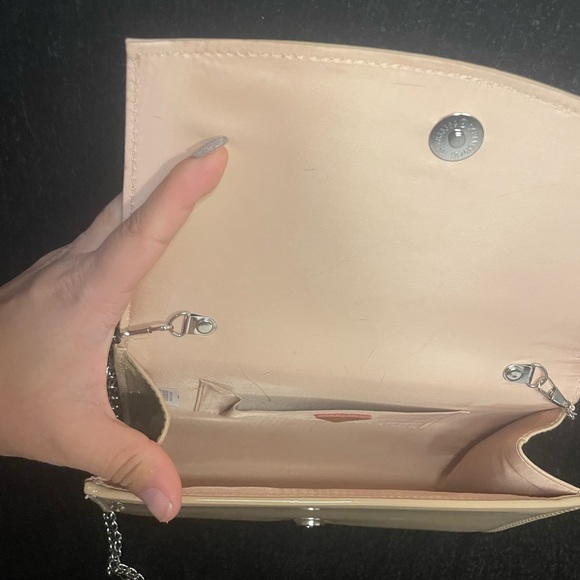 Wallyn’s evening bag - Picture 2 of 3